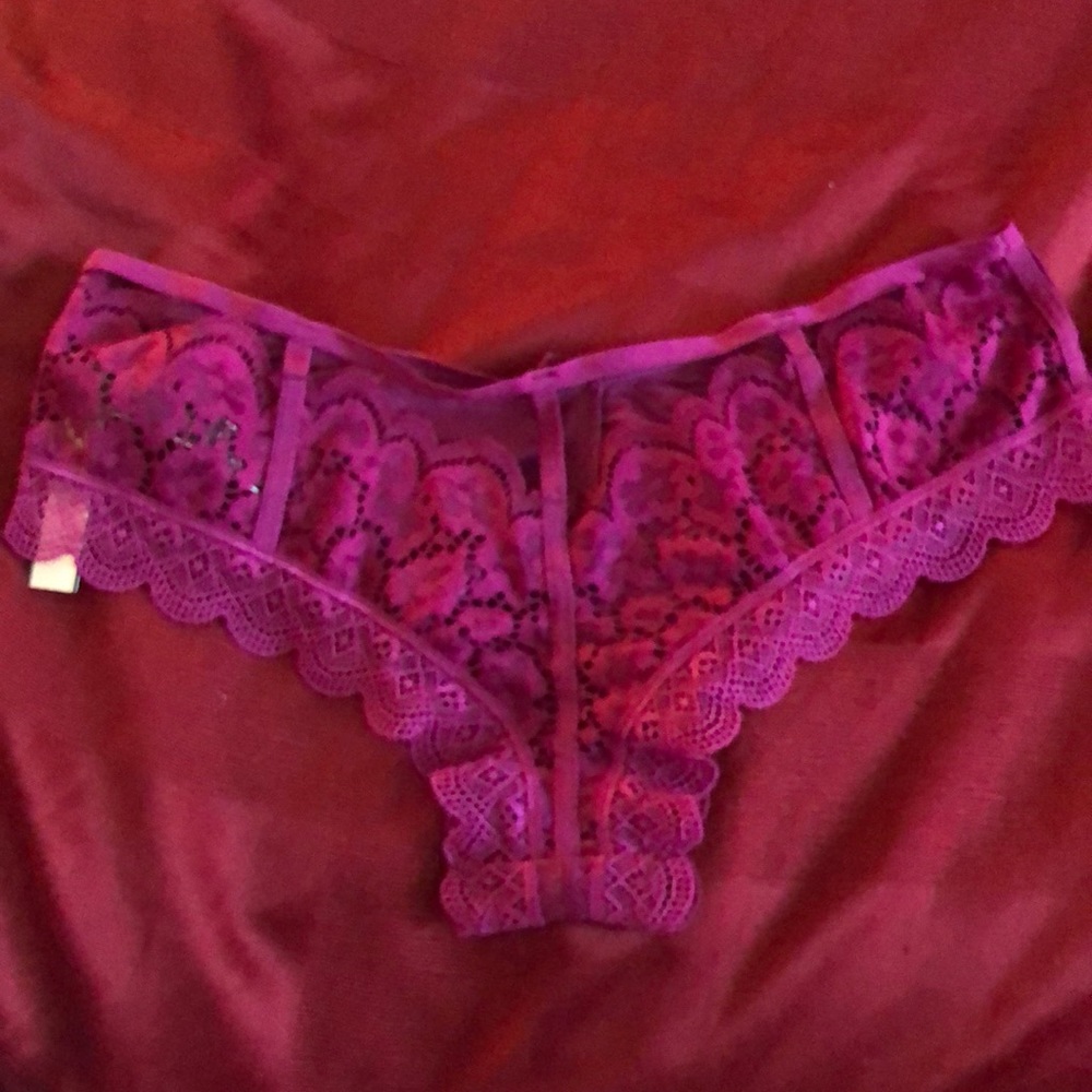 Strappy and Lacey very sexy cheeky